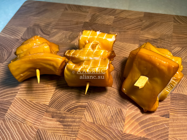 Шашлычок из кальмара х/к в Костроме