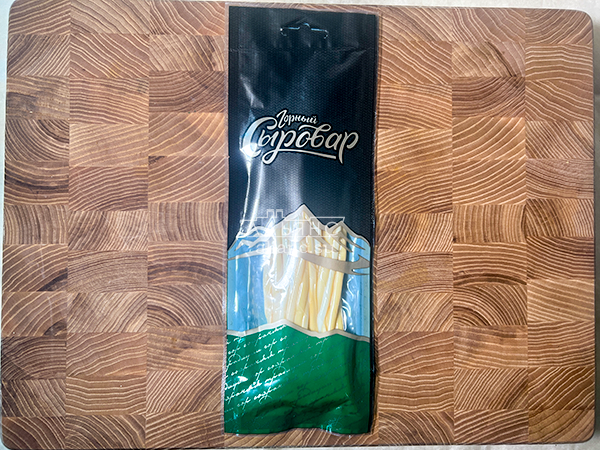 Сыр 60 гр ГОРНЫЙ СЫРОВАР (Нити копчёные) в Костроме